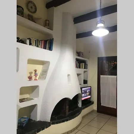 Casita Blanca Con Fibra Optica Y Piscina Cominutaria